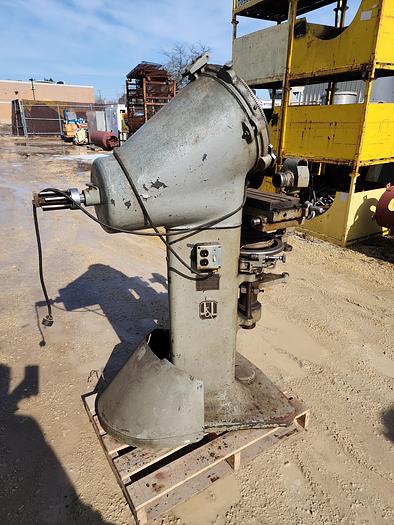 Used Jones and Lamson Optical Comparator and Parts Measuring Machine