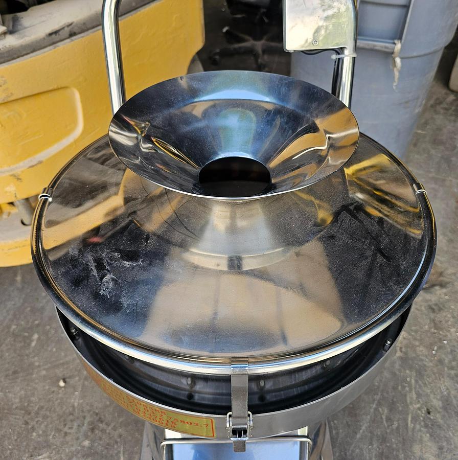 Used CE International LS-450-SA-NW Portable Vibratory Separation System