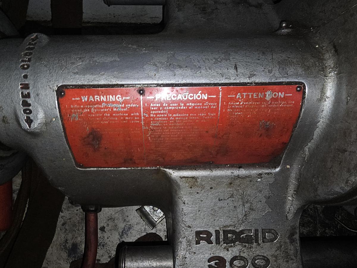 Used 1997 Ridgid 300