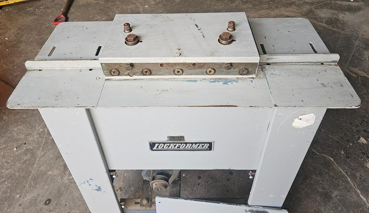 Used 20 Ga. Lockformer Pittsburgh Roll Cleat Former Machine, Right Angle Flange 