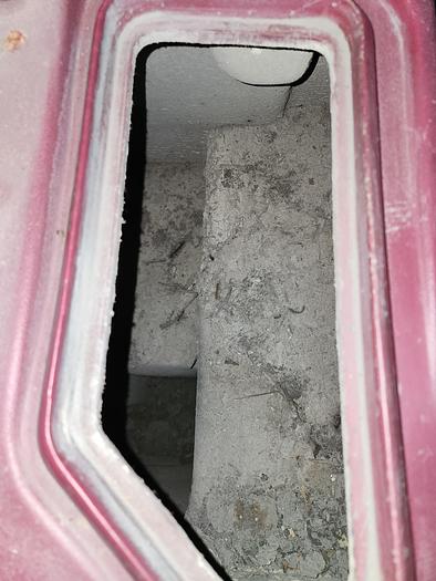 Used Minuteman 36V Electric Battery Operated Ride-On Floor Scrubber #SCV-28/32