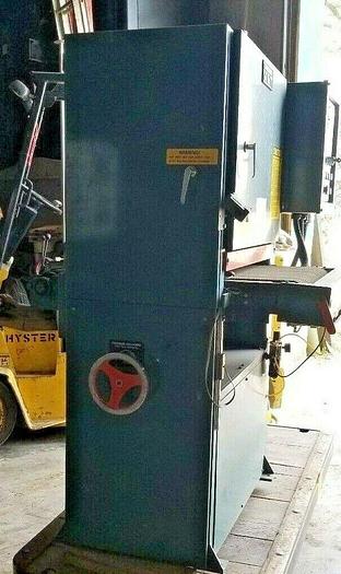 Used 25" Jet Sander w/26" Wide Belt #JWB-25P w/Torit #84 Dust collector