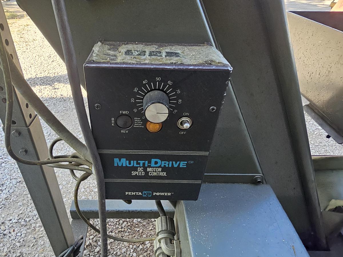 Used Service Engineering Inc. 8" Wide Belt Incline Feed Conveyor Hytrol PC 24" Hopper 