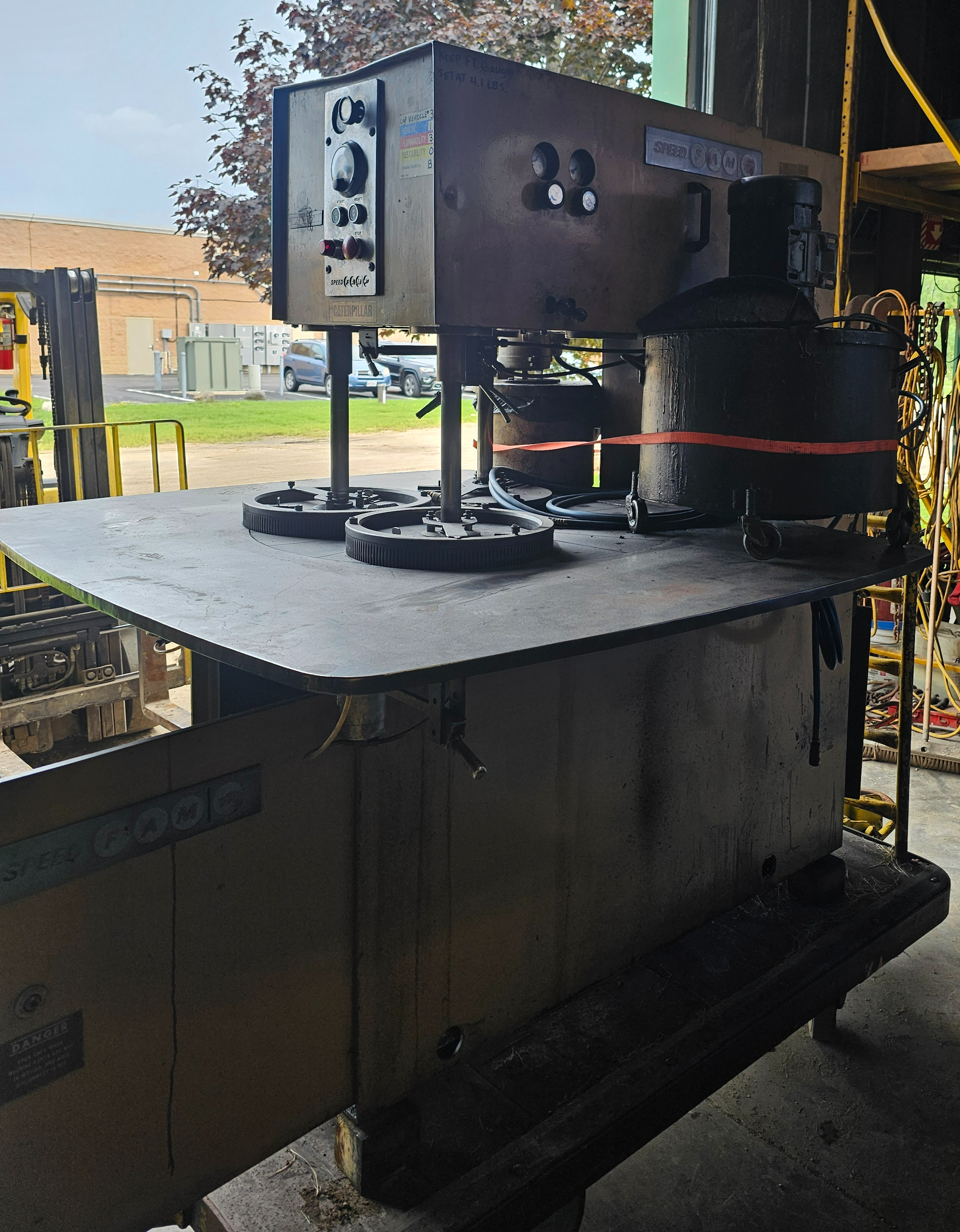 Used Speedfam 32" Precision Flat Lapping Machine, 3-Ring & Slurry System