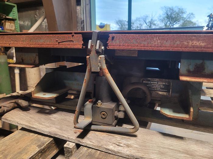 Used American 2000# Hydraulic Manual Scissor Lift, 36” x 48” Platform