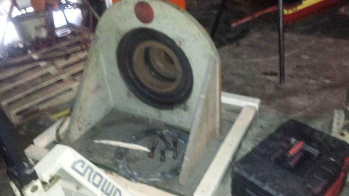 Used 22” Hartford Super Spacer Rotary Table