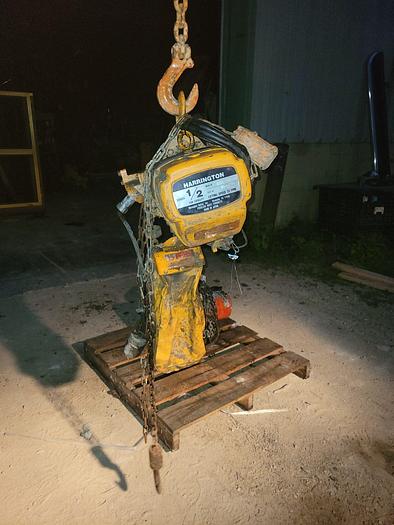 Used Harrington ES005S Series 1/2 Ton Electric Chain Hoist ES3B-114 26 FPM Lift Speed