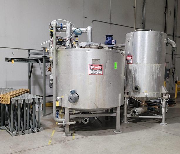 Used SST SacMaster 2 Ton Bulk Bag Discharging System w/Mixing & Storage Tank