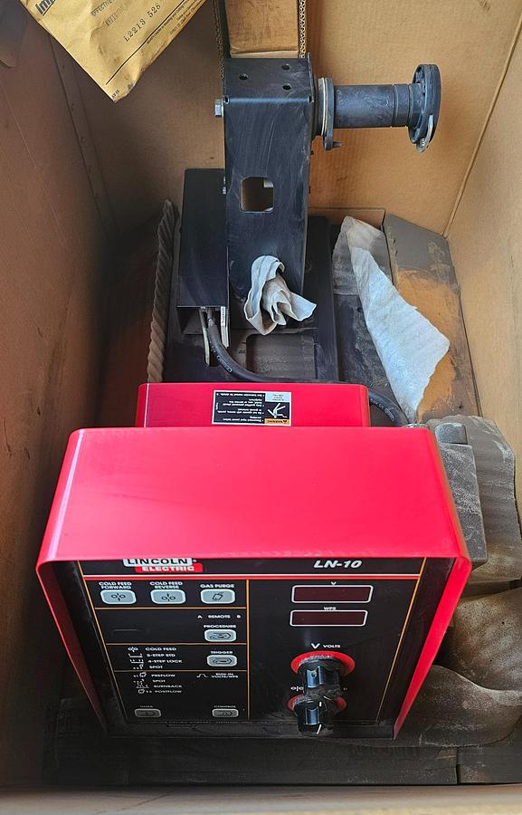 Lincoln LN-10 Benchtop Wire Feeder 500/750 IPM Feed Rate NOS New Old Stock