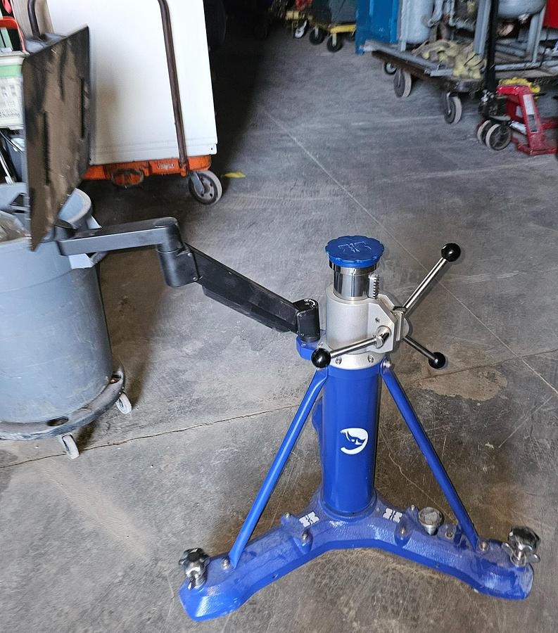 Used Metrology Works Rolling Precision FARO CMM Laser Tracking Stand 