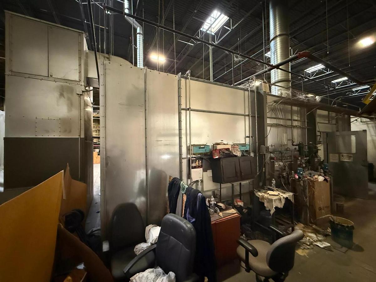 Used GFS CDG-1610PSB-30-S-CU-S Crossdraft Spray Booth 16' x 10' x 30' w/Mix Room & Air Makeup Unit