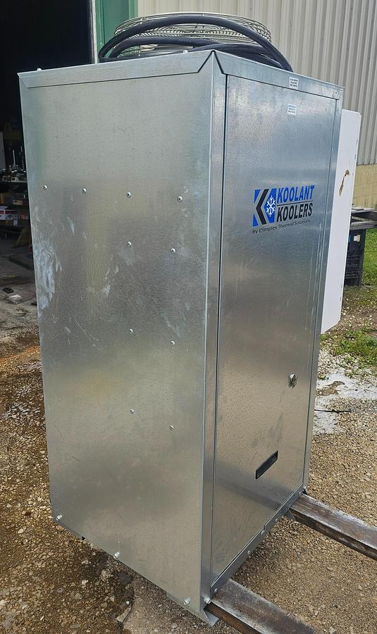 Used 2-Ton Dimplex / Koolant Koolers Air-Cooled Industrial Chiller | WV0-2000-M | 460V