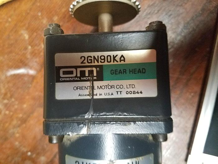 Used Oriental Motor Speed Control 21K6RGN-AUL 2GN90KA Gear Head Mounting Plate