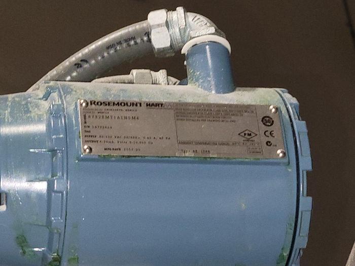 Used SST SacMaster 2 Ton Bulk Bag Discharging System w/Mixing & Storage Tank