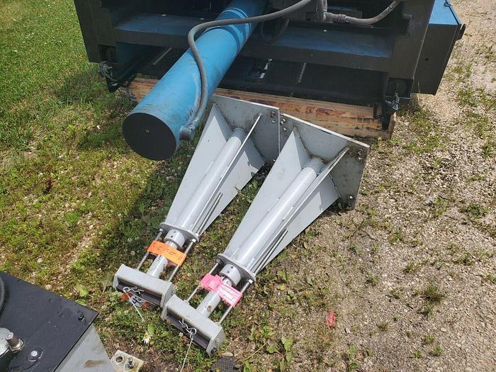 Used 12' Spego TURNAMIC 123 Hydraulic 3 Tube Barfeeder w/123Z65 Power Source & PLC Control