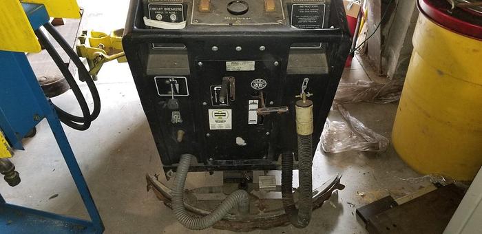 Used Minuteman 265 Walk Behind 24v Floor Scrubber Model #: MC265024