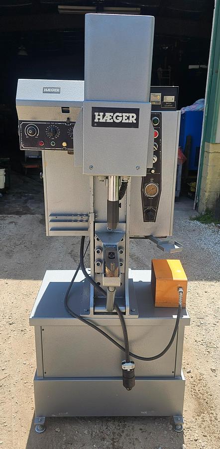 Used Haeger HP6-B Fastener Insertion Press | 18" Throat | AB-08R Autofeed | Production Speed