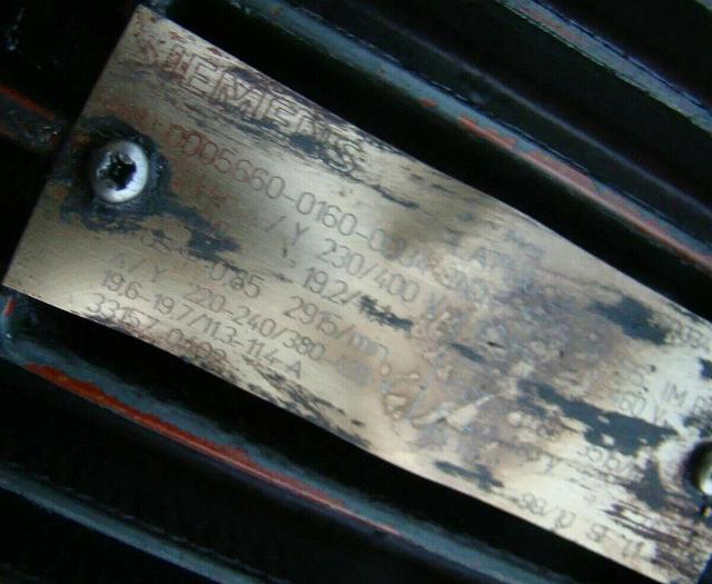 Used KNOLL Coolant Filtration w/Pump System Drag Chain Conveyor for CNC Machining