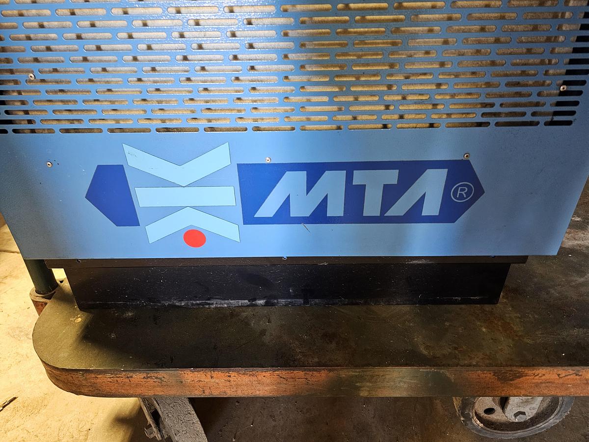 Used Motivair DE107 250 CFM Refrigerated Air Dryer - Fits 50HP & 60HP Compressors