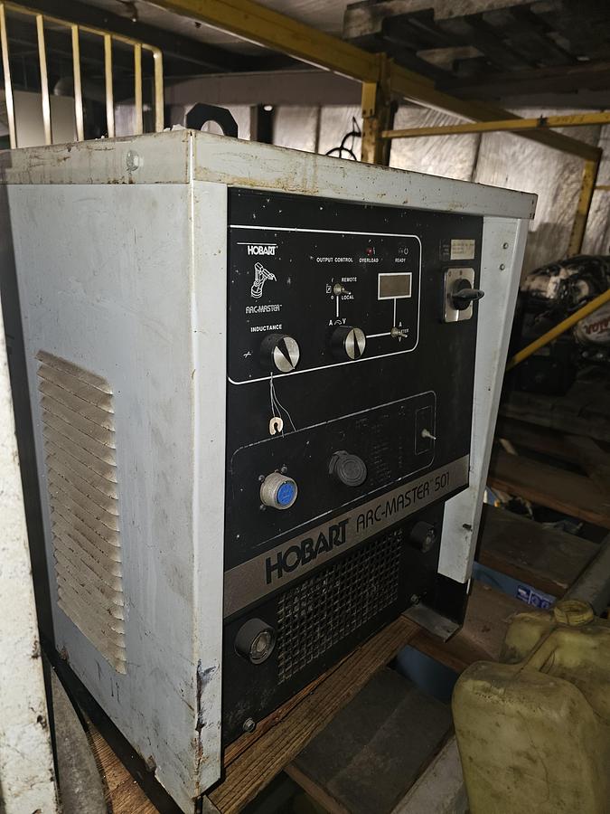 Used 500 Amp Hobart Arc-Master 501 Robotic Welding Power Source Arc-Master 501 Robot