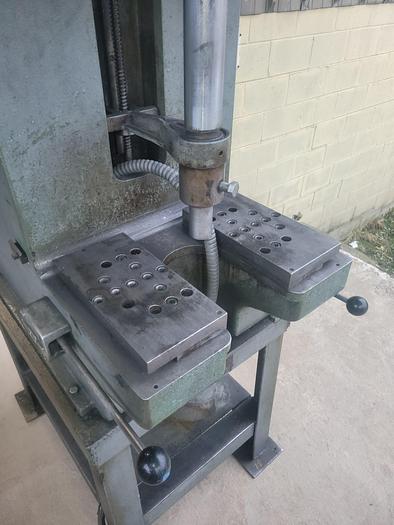 Used Denison Hydraulic 8 Ton Multipress 10” Stroke 6” Throat 7.5 Hp Motor