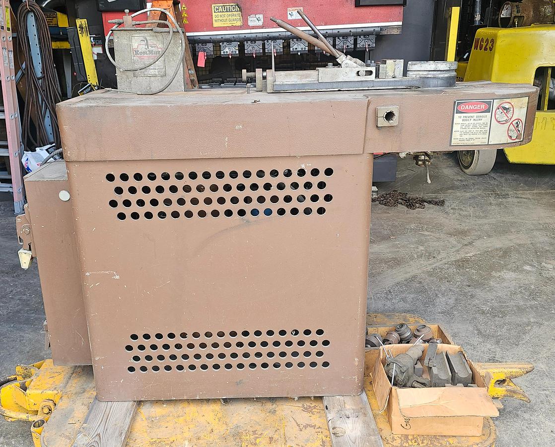 Used Di-acro Model 200 (#6) Hydraulic Power Tube, Pipe, & Bar Bender 