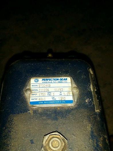Used PERFECTION GEAR ST3240B 40:1 ratio