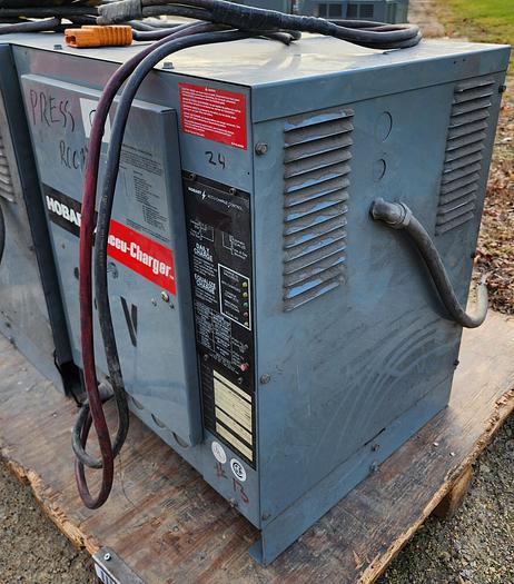 Used Hobart Accu-Charger 600B1-12 Industrial 24 Volt Battery Charger 