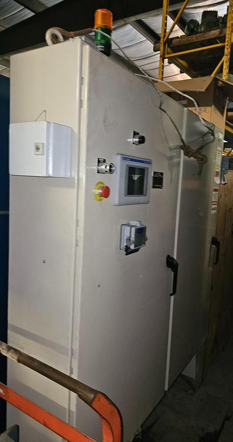 Used 48" Programmable Almco 2SF-48DRA Vibratory Deburring Tub 2x Spindles & Enclosure