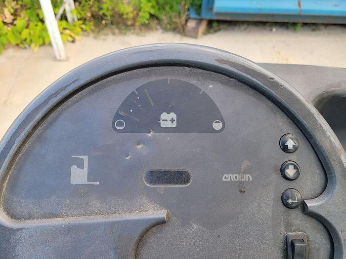 Used Crown RR 5000 Series Electric Reach Truck 4,500 lb Capacity 42” Forks Sideshift