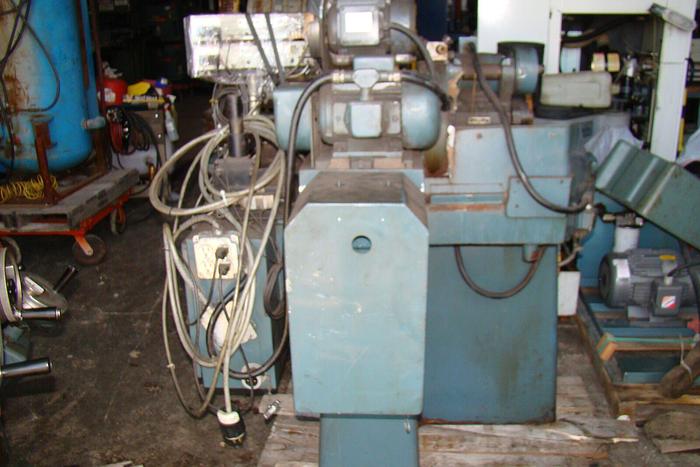 Used 6″ Diameter x 13″ B.C. Jones & Shipman #1212E ID./OD. Cylindrical Grinder w/DRO