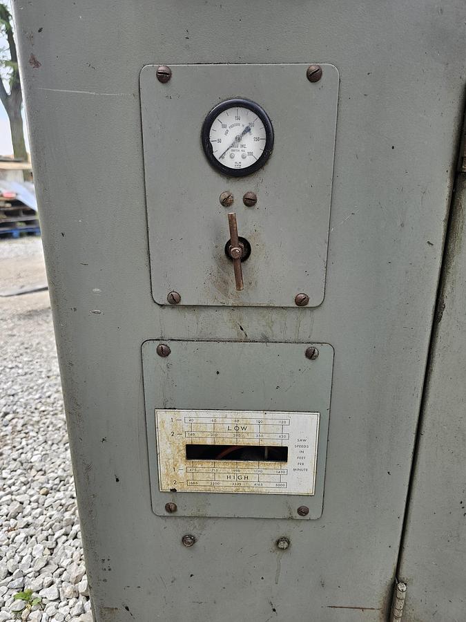 Used 18" Grob 4V-18 Vertical Bandsaw w/RW-B Welder & Air-Hydraulic Feeder Table