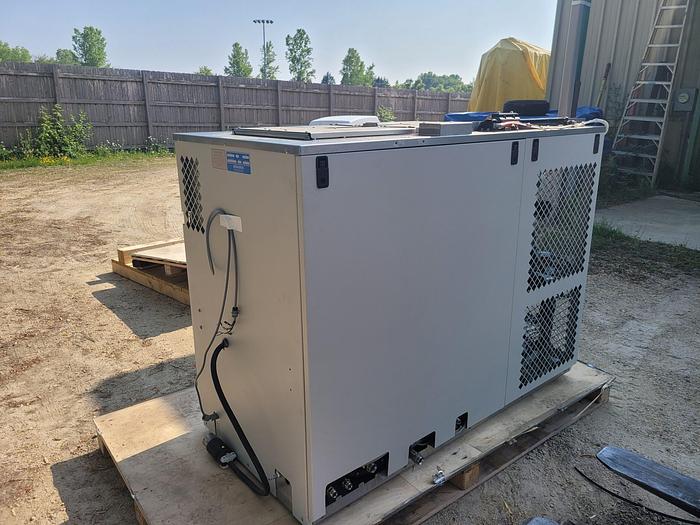 Used Branson Ultrasonics B950R Automatic Ultrasonic Vapor Degreaser & TDR-15 Robotic Loading System