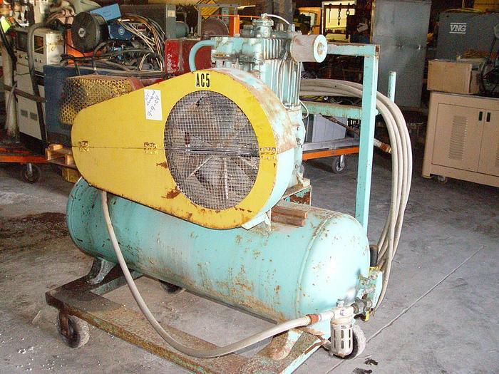 Used QUINCY Portable Air Compressor 120 Gal. Horizontal Tank w/JackHammer, Hose, Bits