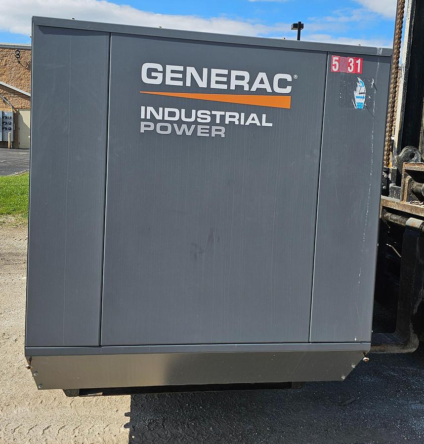 Used 2021 Generac SG200 200kW Industrial Generator | 3-Phase | ONLY 89 HRS | Late-Model Standby & Transfer Switch