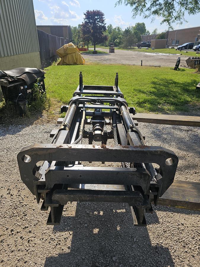 Used Halla 20" Carriage Class 3 Forklift Mast 3 Stage 185-188" Vertical Lift