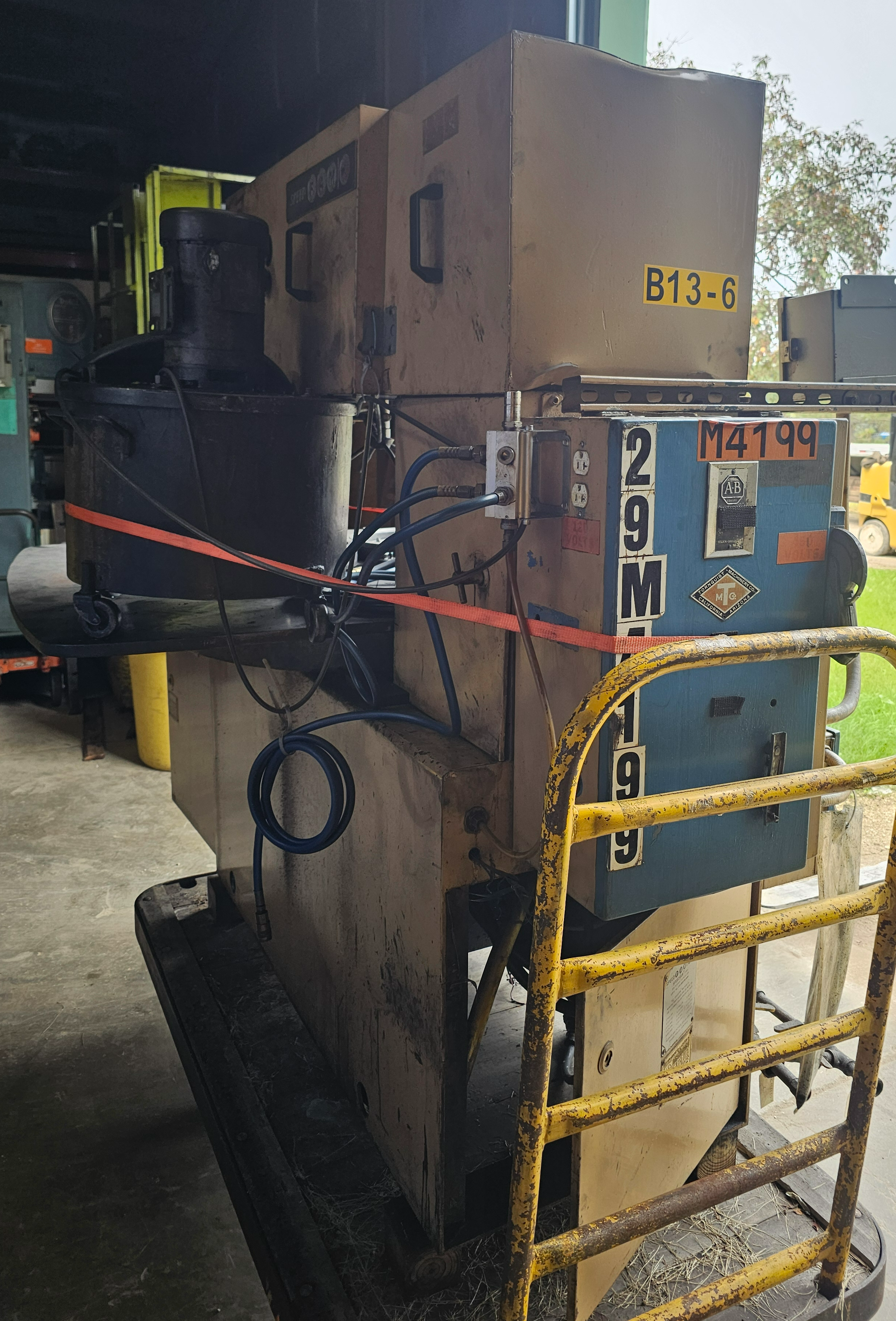 Used Speedfam 32" Precision Flat Lapping Machine, 3-Ring & Slurry System