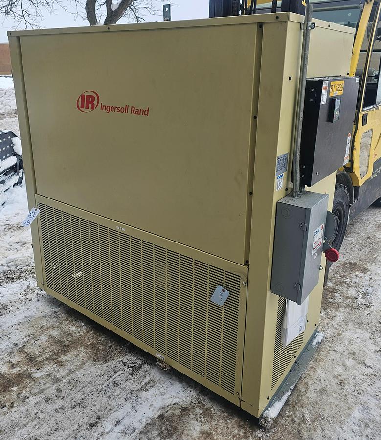 Used 1200 SCFM Ingersoll Rand Nirvana NVC1200A40N Refrigerated Air Dryer