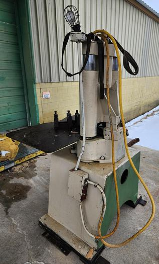 Used 1970 75 Ton Peddinghaus Hydraulic Corner Shear