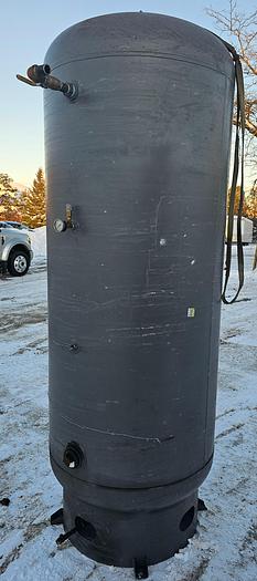 Used 2018 Manchester 400 Gallon Vertical Air Tank 165 Psi @ 400*F 