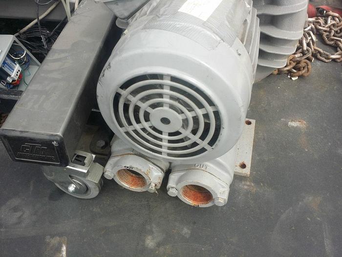 Used 6.7 HP. Fuji Electric Ring Compressor 267 CFM MDL#: VFC700A-7W