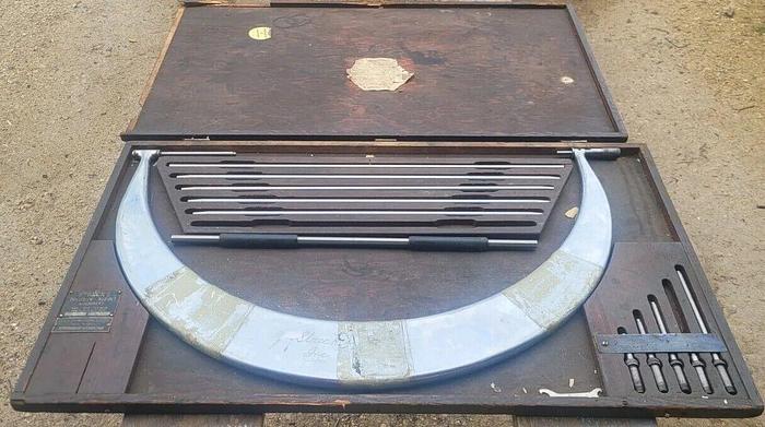 Used Tumico Tubular Micrometer Co. 20" thru 25" Precision Micrometer w/Standards