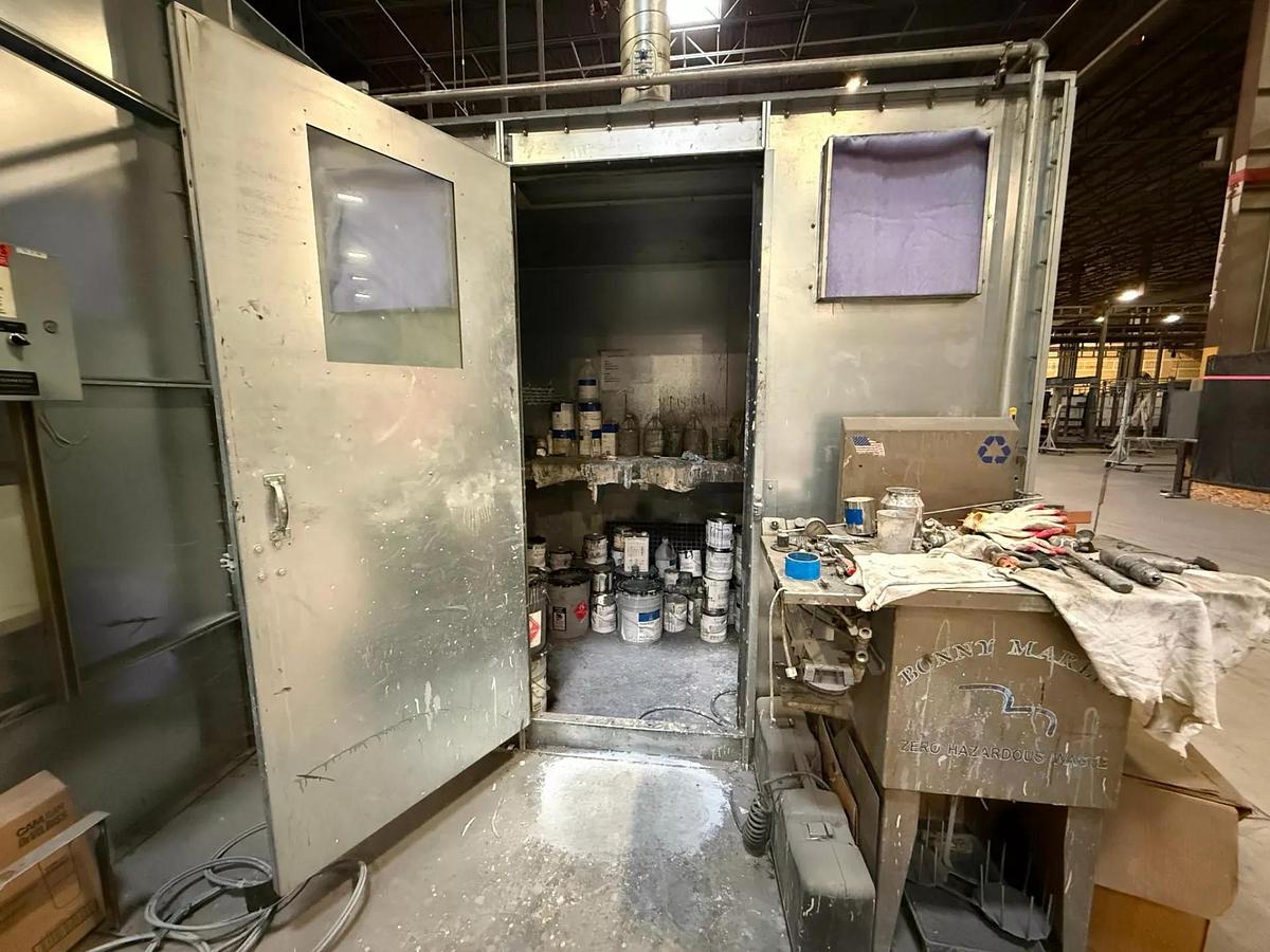 Used GFS CDG-1610PSB-30-S-CU-S Crossdraft Spray Booth 16' x 10' x 30' w/Mix Room & Air Makeup Unit