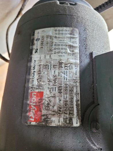 Used 1999 Roll-In EF1459 Vertical Bandsaw 230/460V, 3 ph 30” x 30” Table