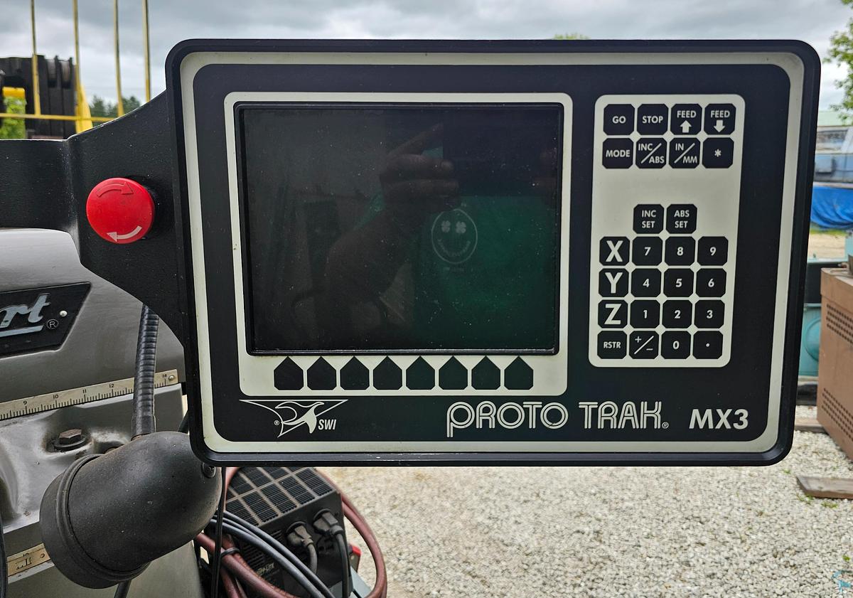 Used 2 Hp Bridgeport Series I 3-Axis CNC Knee Mill ProtoTrak MX3 Control 9" x 42" Table