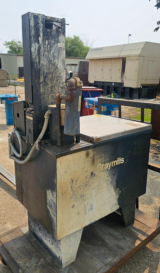 Used Graymills TH2420SLP-Y Heated Aqueous Parts Washer 24" x 20" Wash Tank