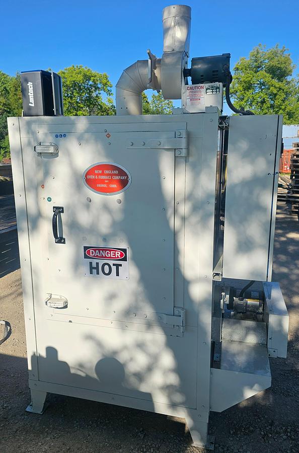 Used New England Oven Model 223 CAB 500°F Industrial Batch Oven – 15 kW – Pristine