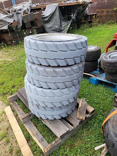 Used 4x OTR Lightning Telehandler Tires 10 Bolt Rims IN240/55D/17.5 Grey No Mark Tire