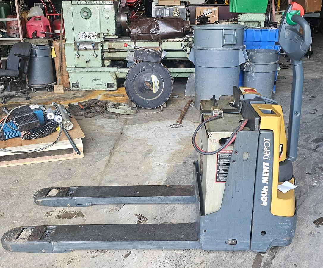 Used 2003 Caterpillar 2WP4500