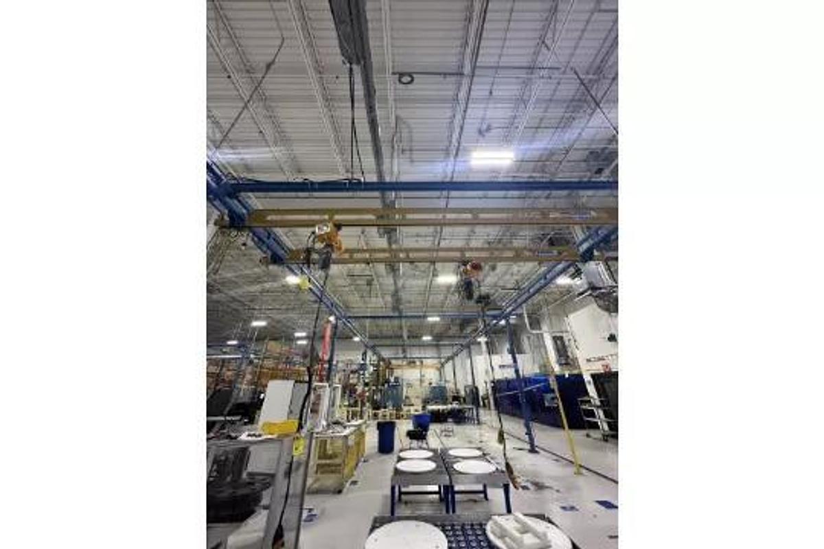 Used 1/2 Ton Gorbel Production Line Workstation Crane w/5x 1000 lb Bridges & 120' Runway & Harrington Hoists